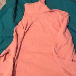 Xl Valerie Stevens Pink turtle neck